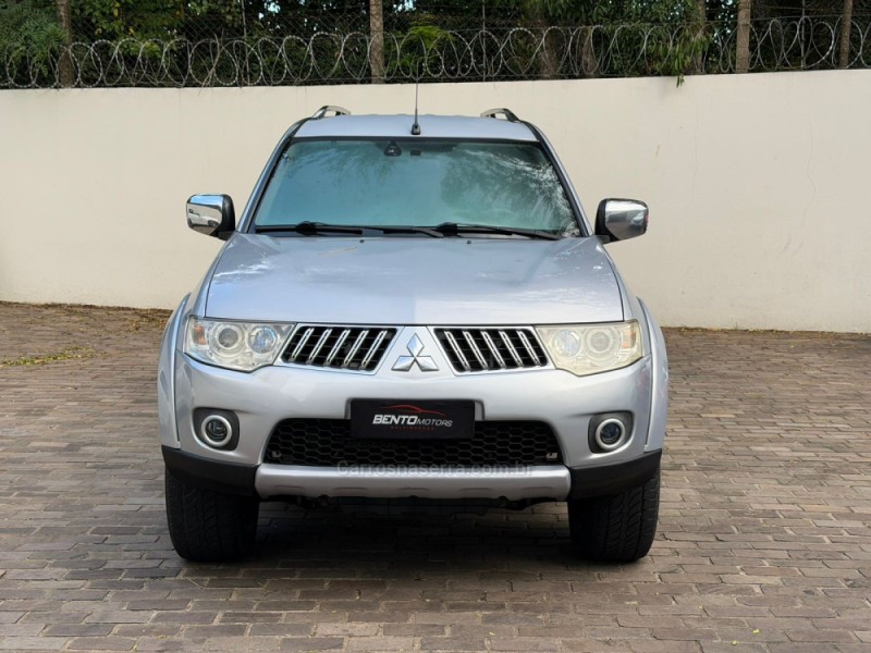 PAJERO DAKAR 3.2 HPE 4X4 7 LUGARES 16V TURBO INTERCOOLER DIESEL 4P AUTOMÁTICO - 2012 - BENTO GONçALVES