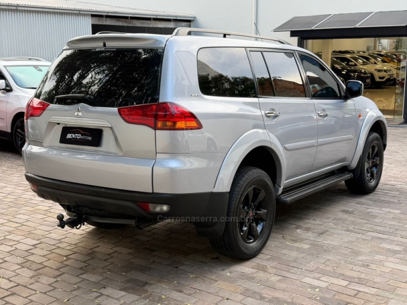 PAJERO DAKAR 3.2 HPE 4X4 7 LUGARES 16V TURBO INTERCOOLER DIESEL 4P AUTOMÁTICO - 2012 - BENTO GONçALVES