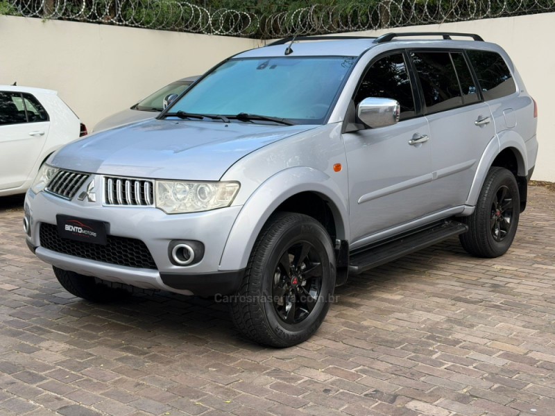 pajero dakar 3.2 hpe 4x4 7 lugares 16v turbo intercooler diesel 4p automatico 2012 bento goncalves