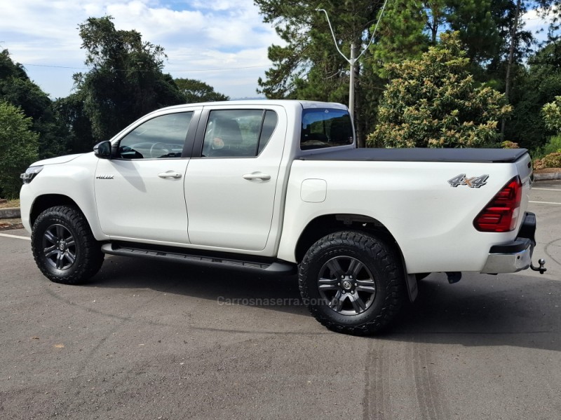 HILUX 2.8 SR 4X4 CD 16V DIESEL 4P AUTOMÁTICO - 2024 - BENTO GONçALVES