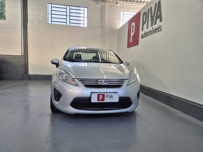 fiesta 1.6 se sedan 16v flex 4p manual 2011 garibaldi