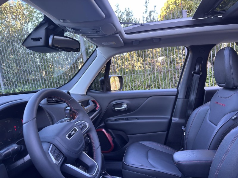 RENEGADE 1.3 TRAILHAWK T270 16V TURBO FLEX 4X4 4P AUTOMÁTICO - 2022 - FARROUPILHA