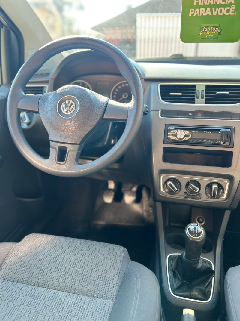 SPACEFOX 1.6 MI TREND 8V FLEX 4P MANUAL - 2014 - CANELA