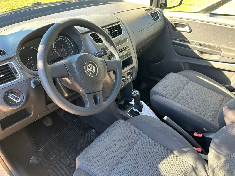 SPACEFOX 1.6 MI TREND 8V FLEX 4P MANUAL - 2014 - CANELA