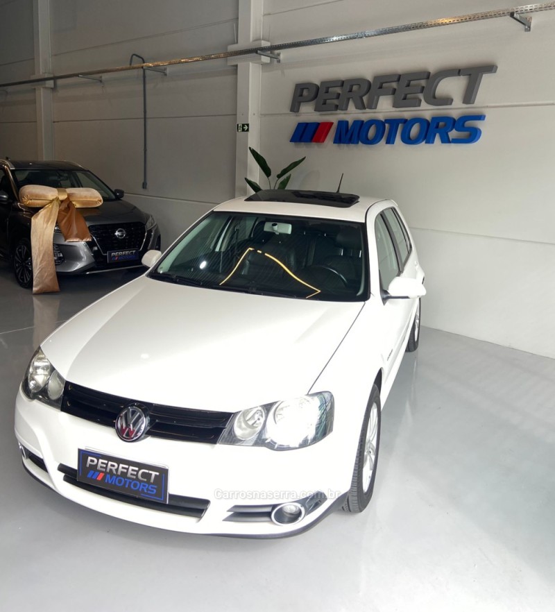 GOLF 1.6 MI SPORTLINE LIMITED EDITION 8V FLEX 4P MANUAL - 2012 - BENTO GONçALVES