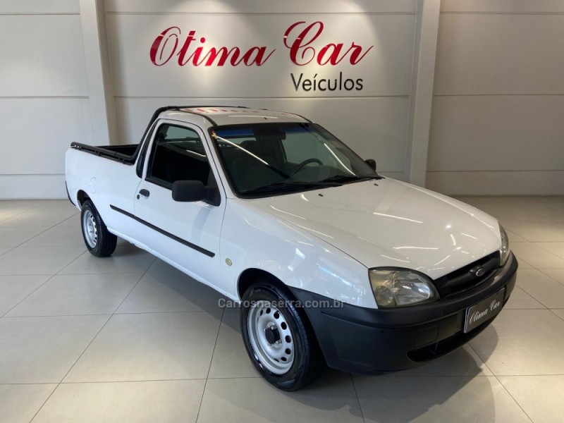COURIER 1.6 L 8V FLEX MANUAL - 2004 - FLORES DA CUNHA
