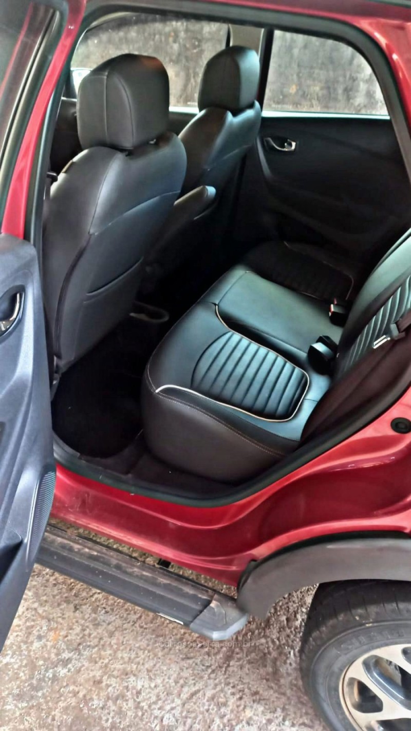 CAPTUR 2.0 16V FLEX INTENSE AUTOMÁTICO - 2018 - NOVA PRATA