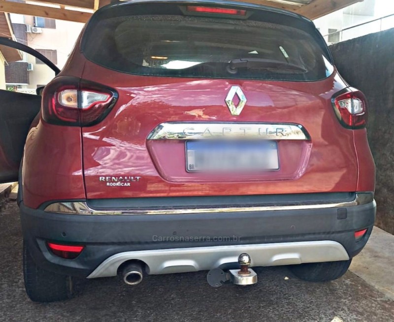 CAPTUR 2.0 16V FLEX INTENSE AUTOMÁTICO - 2018 - NOVA PRATA