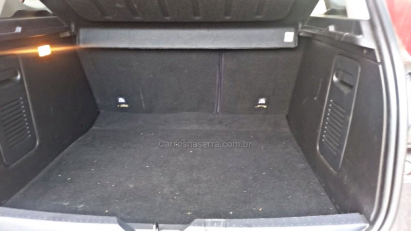 CAPTUR 2.0 16V FLEX INTENSE AUTOMÁTICO - 2018 - NOVA PRATA