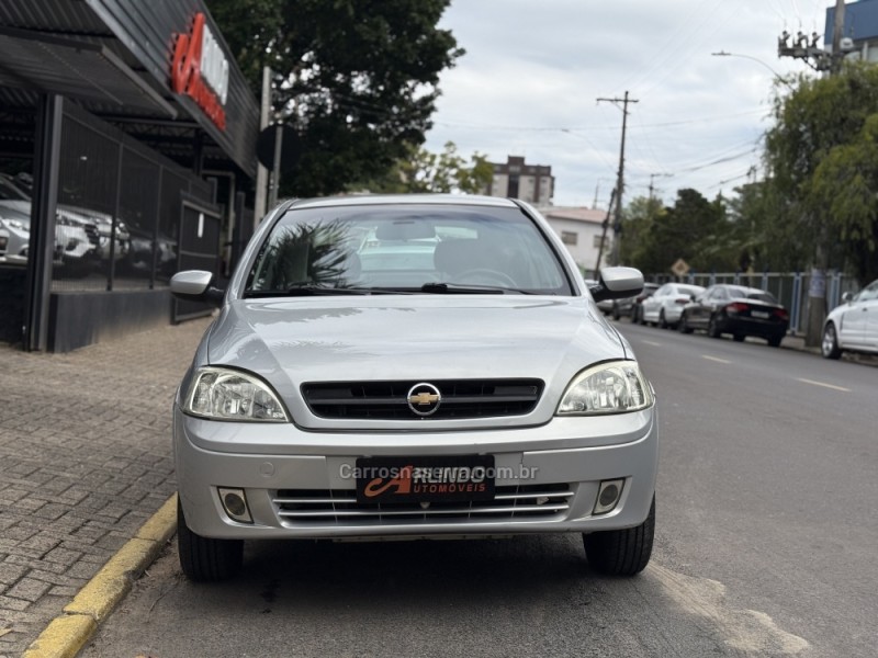 CORSA 1.0 MPFI SEDAN 8V GASOLINA 4P MANUAL - 2002 - PAROBé