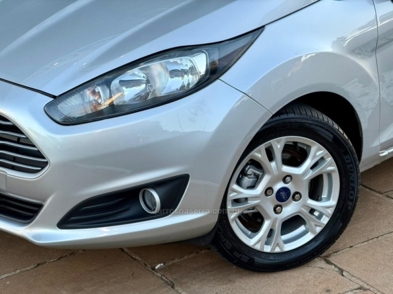 FIESTA 1.6 SE HATCH 16V FLEX 4P AUTOMÁTICO - 2016 - LAGOA VERMELHA