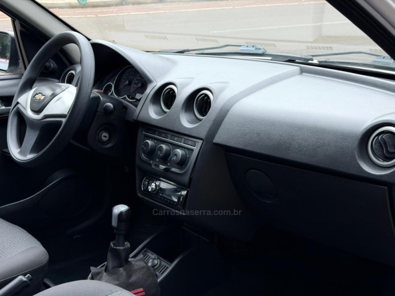 CELTA 1.0 MPFI LT 8V FLEX 4P MANUAL - 2012 - LAGOA VERMELHA