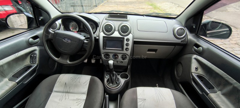 FIESTA 1.0 MPI TRAIL HATCH 8V FLEX 4P MANUAL - 2009 - CAXIAS DO SUL