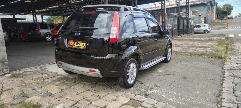 FIESTA 1.0 MPI TRAIL HATCH 8V FLEX 4P MANUAL - 2009 - CAXIAS DO SUL