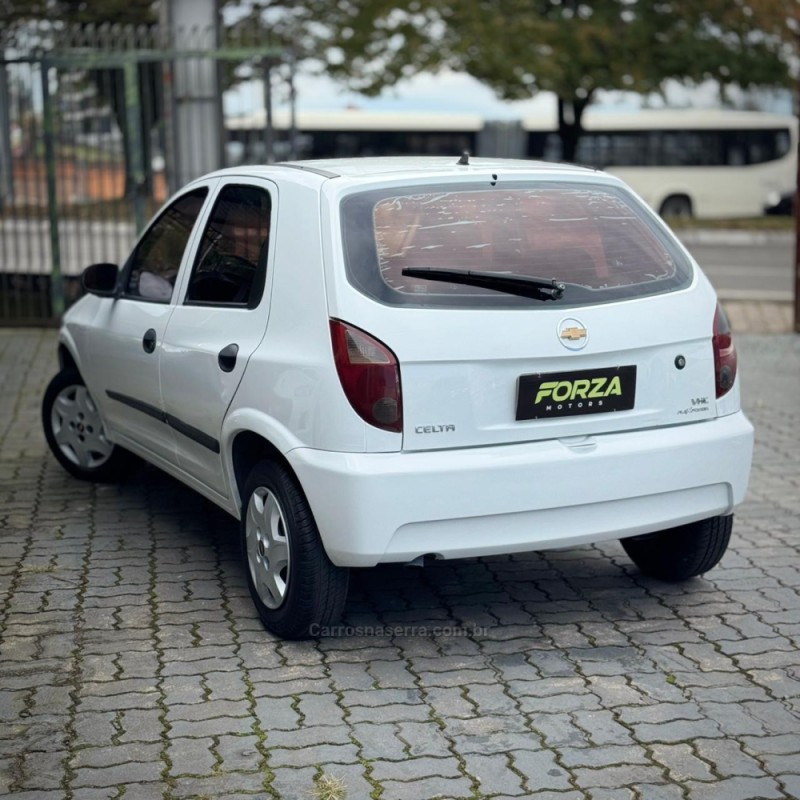 CELTA 1.0 MPFI LIFE 8V FLEX 4P MANUAL - 2007 - CAXIAS DO SUL