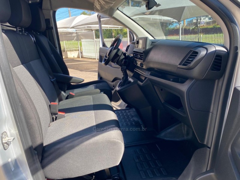 EXPERT 1.5 BLUEHDI CARGO DIESEL MANUAL - 2025 - LAJEADO