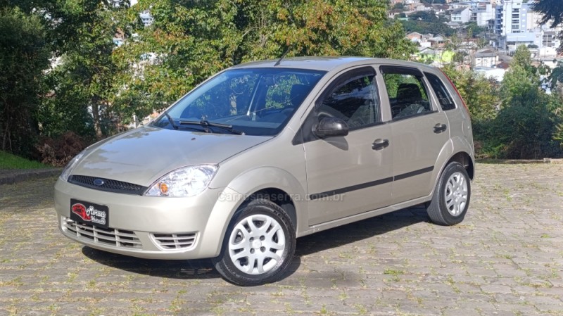fiesta 1.0 mpi 8v gasolina 4p manual 2007 caxias do sul