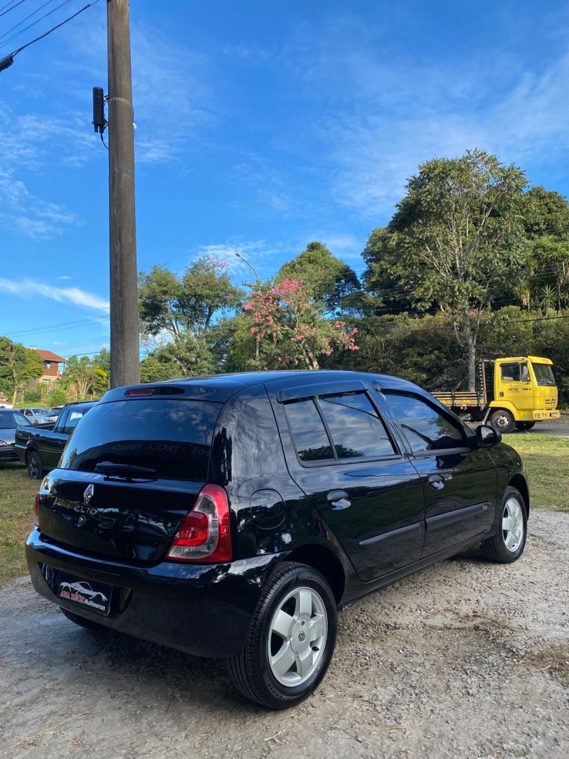 CLIO 1.0 AUTHENTIQUE 16V FLEX 4P MANUAL - 2014 - CAXIAS DO SUL