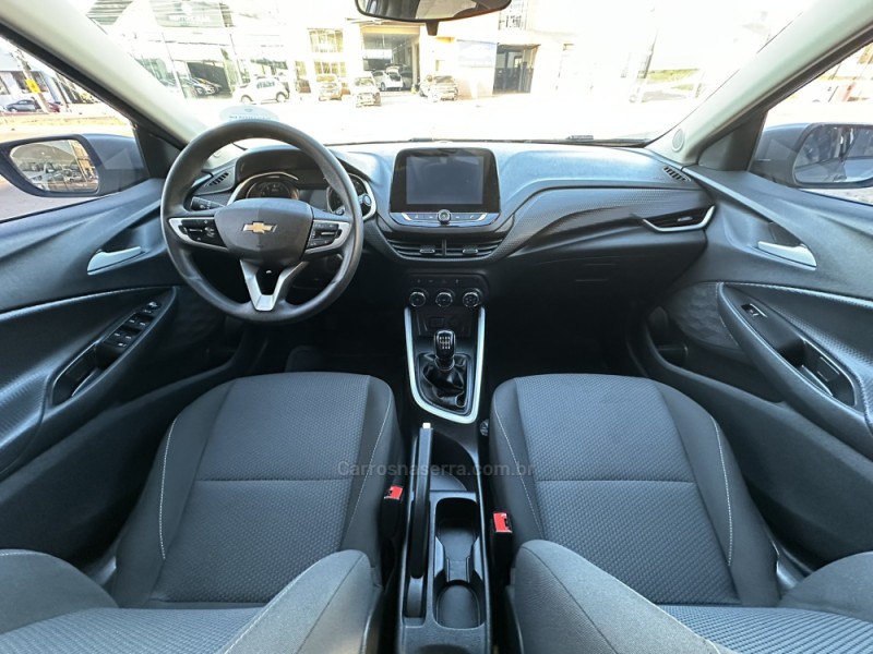 ONIX 1.0 LT 12V TURBO FLEX 4P MANUAL - 2024 - PASSO FUNDO