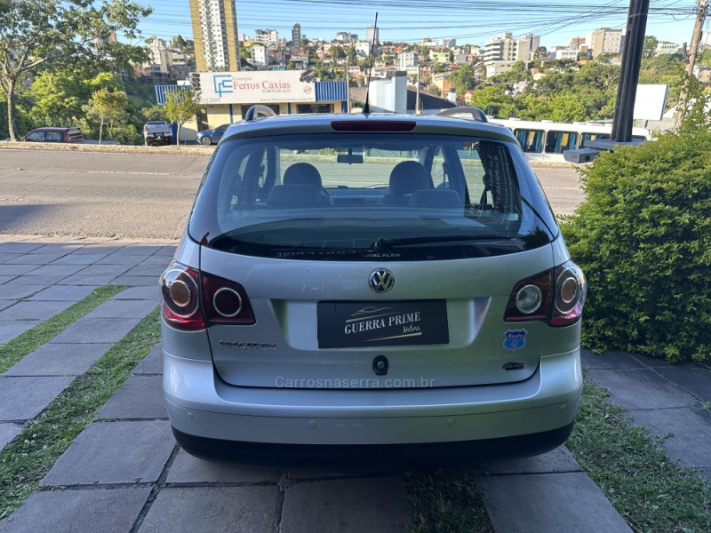 SPACEFOX 1.6 MI ROUTE 8V FLEX 4P MANUAL - 2010 - CAXIAS DO SUL