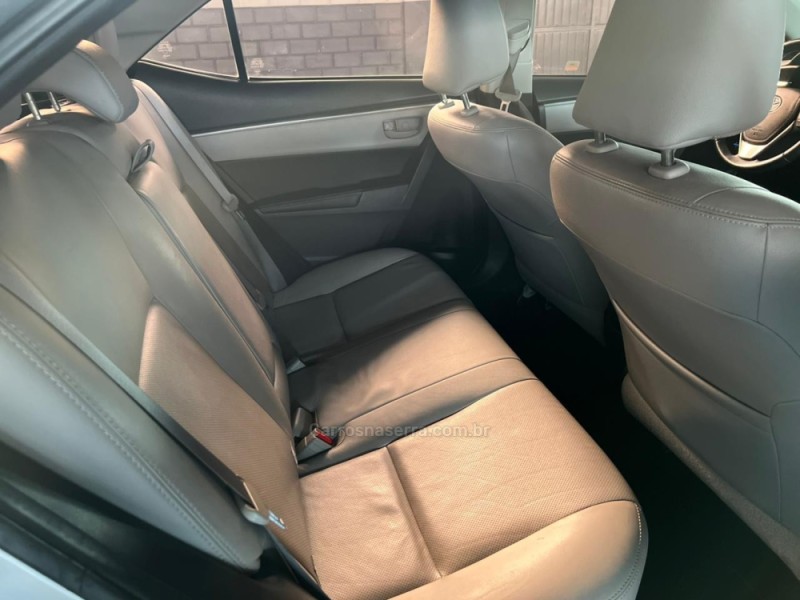COROLLA 1.8 GLI 16V FLEX 4P AUTOMÁTICO - 2017 - CAXIAS DO SUL