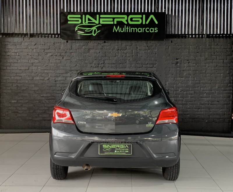 ONIX 1.0 LT 12V FLEX 4P MANUAL - 2019 - CAXIAS DO SUL