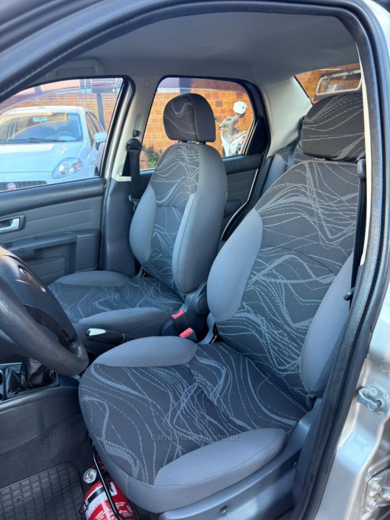 SIENA 1.0 MPI EL 8V FLEX 4P MANUAL - 2013 - LAJEADO