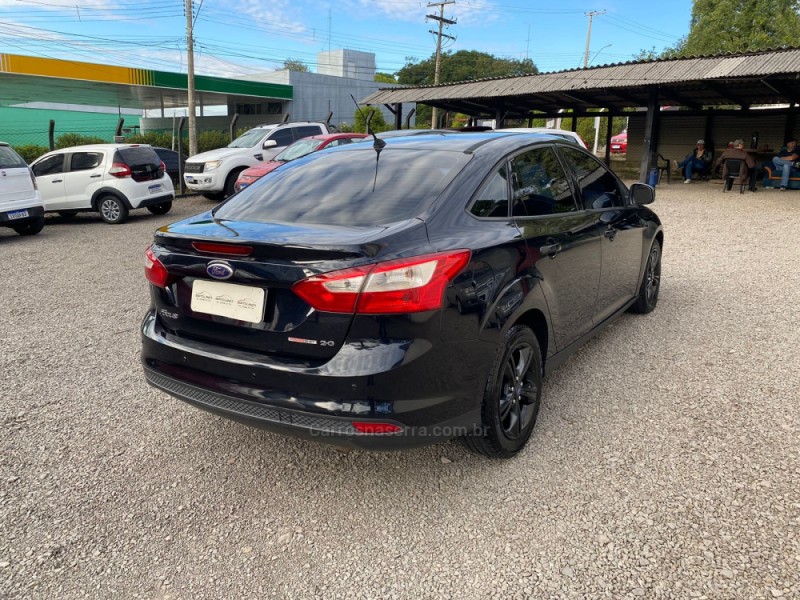 FOCUS 2.0 S SEDAN 16V FLEX 4P AUTOMÁTICO - 2015 - FARROUPILHA