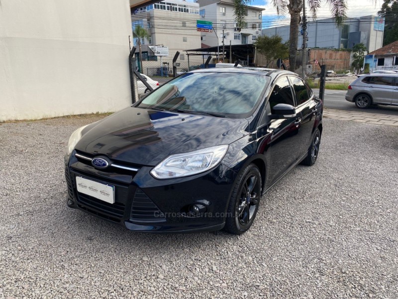focus 2.0 s sedan 16v flex 4p automatico 2015 farroupilha