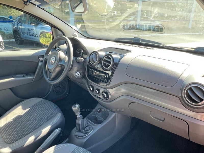PALIO 1.0 MPI ATTRACTIVE 8V FLEX 4P MANUAL - 2015 - NOVA PETRóPOLIS