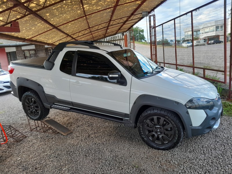 STRADA 1.8 MPI ADVENTURE CE 16V FLEX 2P MANUAL - 2017 - VERANóPOLIS