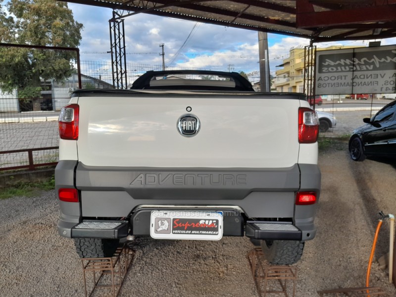 STRADA 1.8 MPI ADVENTURE CE 16V FLEX 2P MANUAL - 2017 - VERANóPOLIS