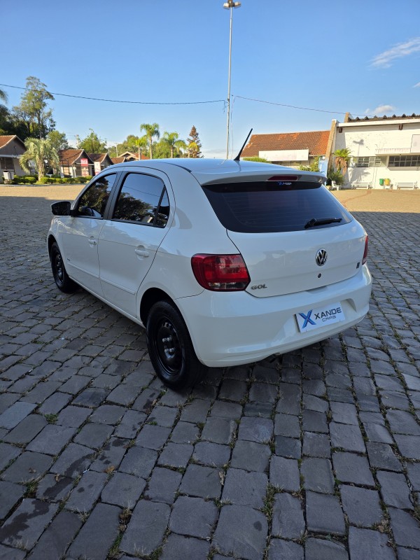 GOL 1.0 12V MPI TOTALFLEX 4P MANUAL - 2014 - FLORES DA CUNHA