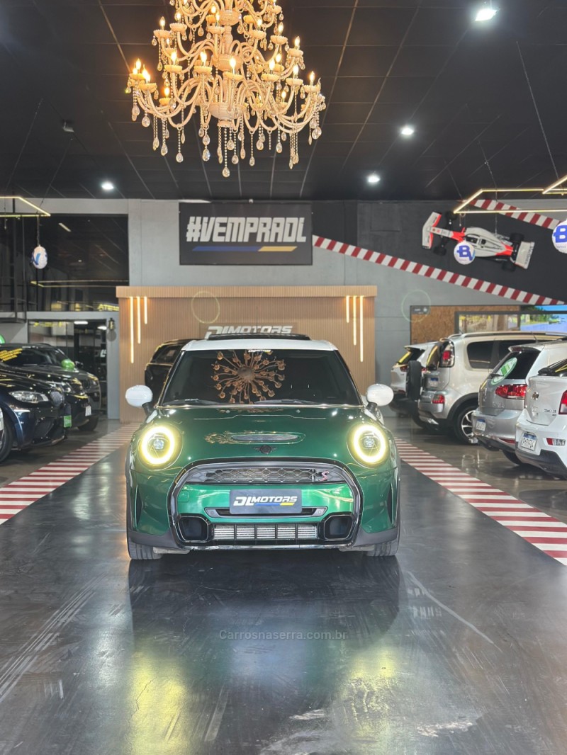 COOPER 2.0 S 16V TURBO GASOLINA 2P AUTOMÁTICO - 2022 - LAJEADO