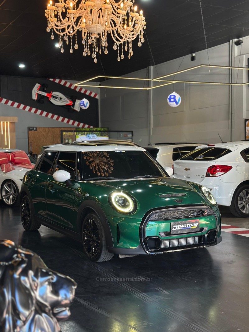COOPER 2.0 S 16V TURBO GASOLINA 2P AUTOMÁTICO - 2022 - LAJEADO