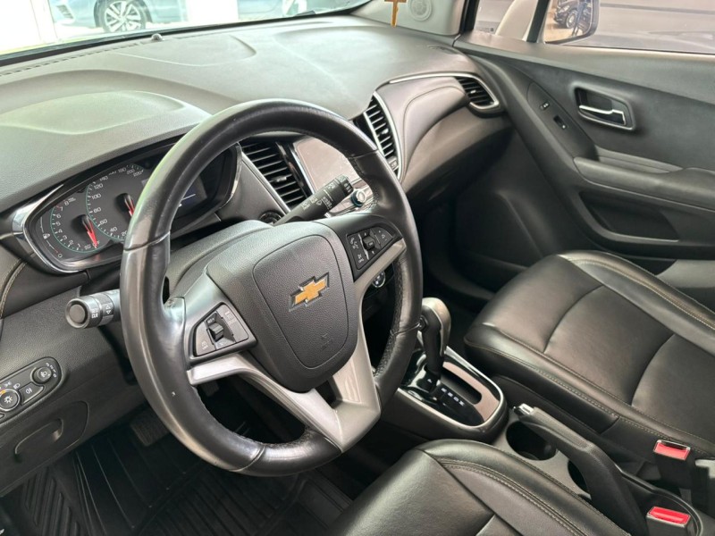 TRACKER 1.4 16V TURBO FLEX PREMIER AUTOMÁTICO - 2018 - NOVA PETRóPOLIS