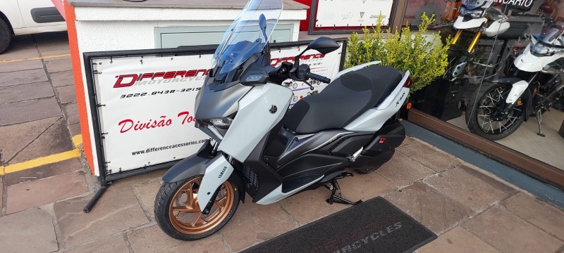 X MAX 300 - 2026 - CAXIAS DO SUL