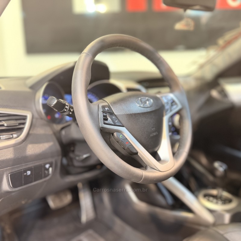 VELOSTER 1.6 16V GASOLINA 3P AUTOMÁTICO - 2013 - NOVO HAMBURGO