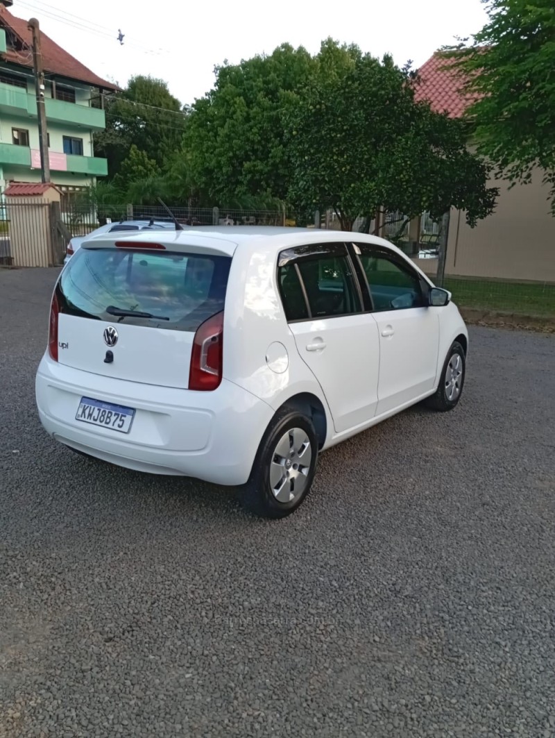 UP 1.0 MPI MOVE UP 12V FLEX 4P MANUAL - 2015 - PICADA CAFé