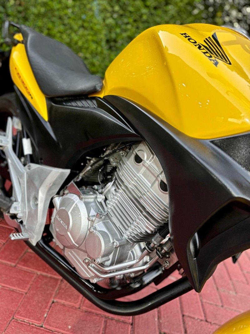 CB 300R  - 2012 - ROLANTE