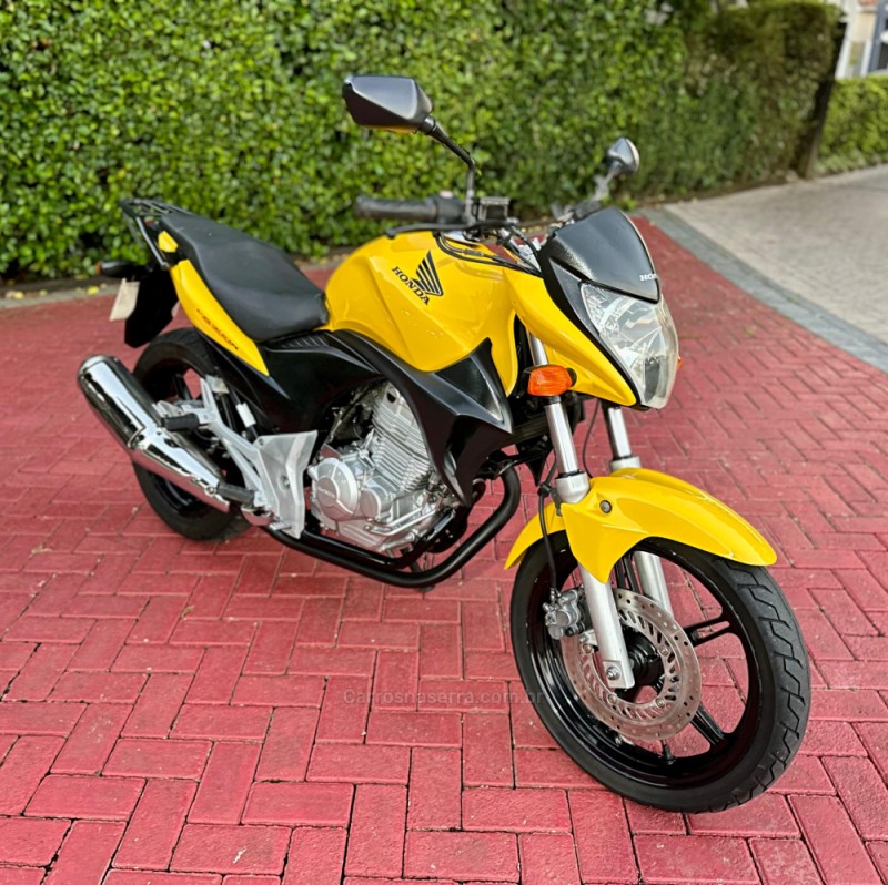 CB 300R  - 2012 - ROLANTE