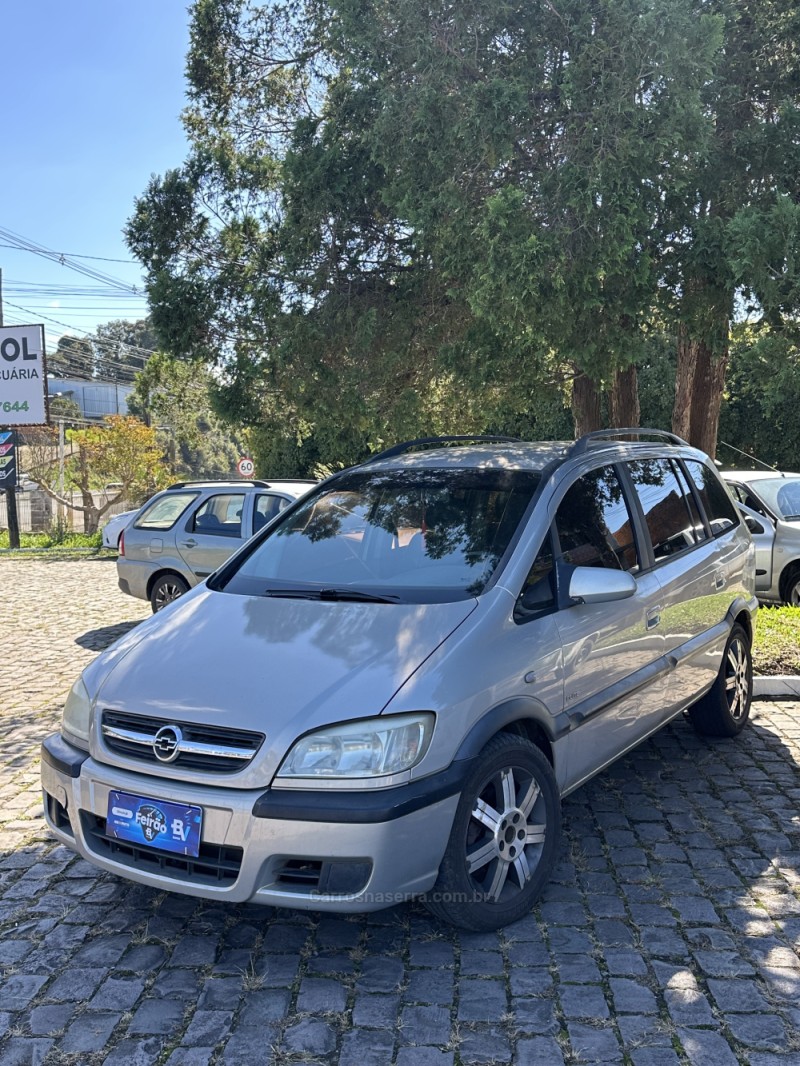 zafira 2.0 mpfi elite 8v flex 4p automatico 2005 caxias do sul