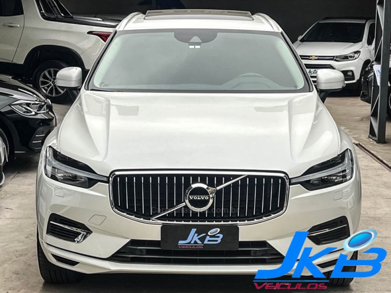 XC60 2.0 T8 MOMENTUM HYBRID GASOLINA 4P AUTOMÁTICO - 2021 - NOVO HAMBURGO