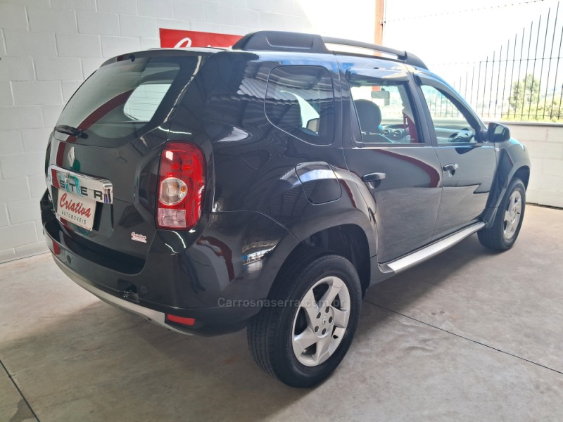 DUSTER 1.6 DYNAMIQUE 4X2 16V FLEX 4P MANUAL - 2015 - CAXIAS DO SUL