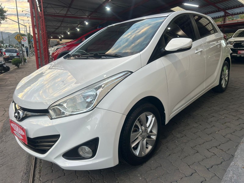 HB20 1.6 PREMIUM 16V FLEX 4P MANUAL - 2014 - TRêS COROAS