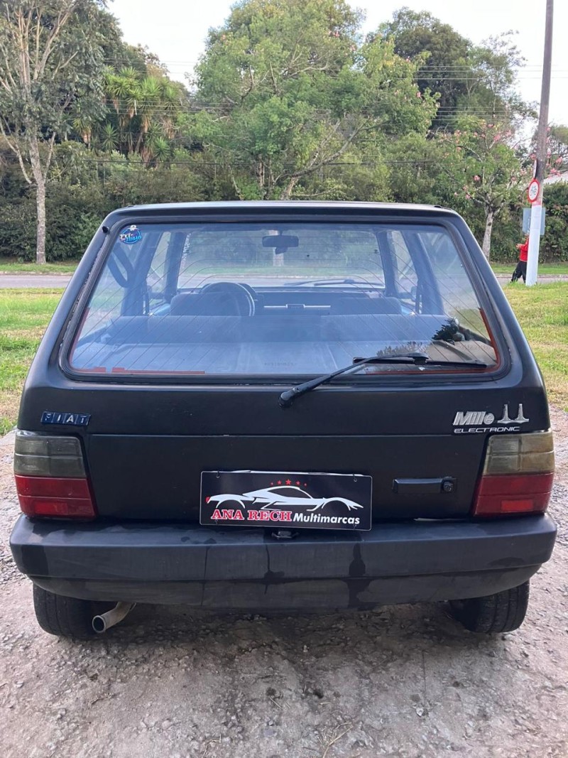 UNO 1.0 IE MILLE EP 8V GASOLINA 2P MANUAL - 1994 - CAXIAS DO SUL