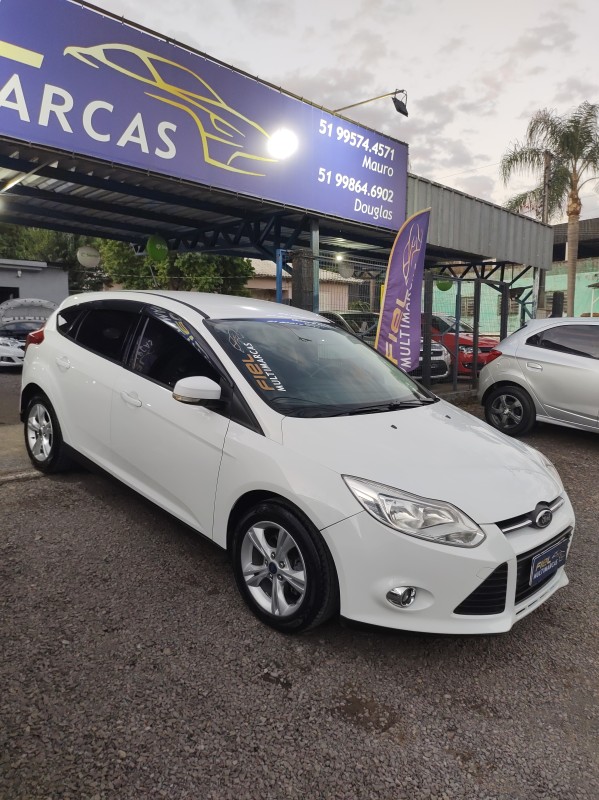 FOCUS 1.6 SE HATCH 16V FLEX 4P AUTOMÁTICO - 2014 - VALE REAL