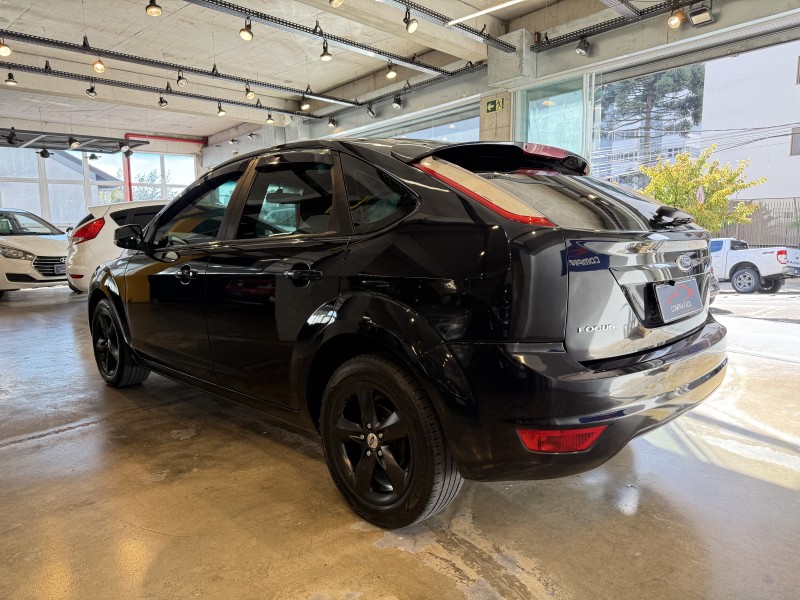 FOCUS 1.6 8V FLEX 4P MANUAL - 2011 - BENTO GONçALVES