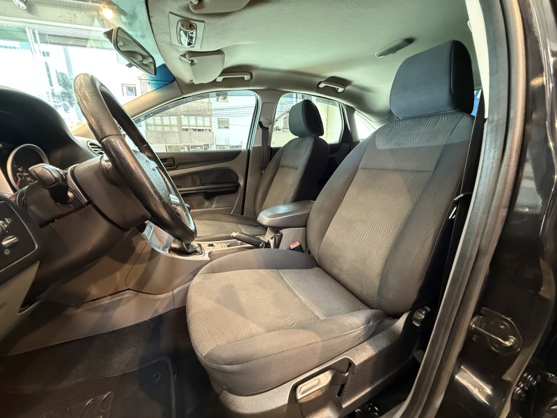 FOCUS 1.6 8V FLEX 4P MANUAL - 2011 - BENTO GONçALVES