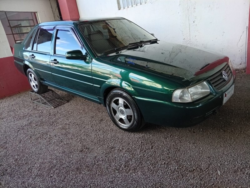 SANTANA 1.8 MI 8V GASOLINA 4P MANUAL - 1999 - CAXIAS DO SUL